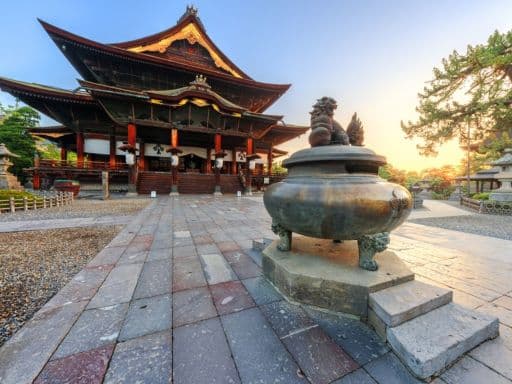 Zenkoji Temple