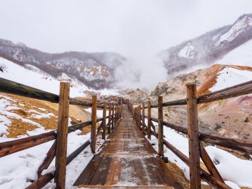 Jigokudani (Hell Valley)