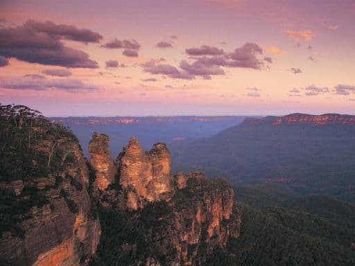 Three Sisters Blue Mountains